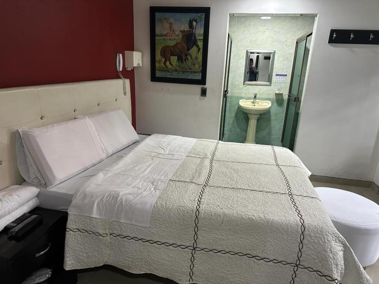 Hotel Bosque Chapinero Bogotá Extérieur photo